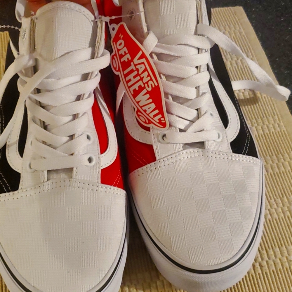 Van's Sz 12 New no Box